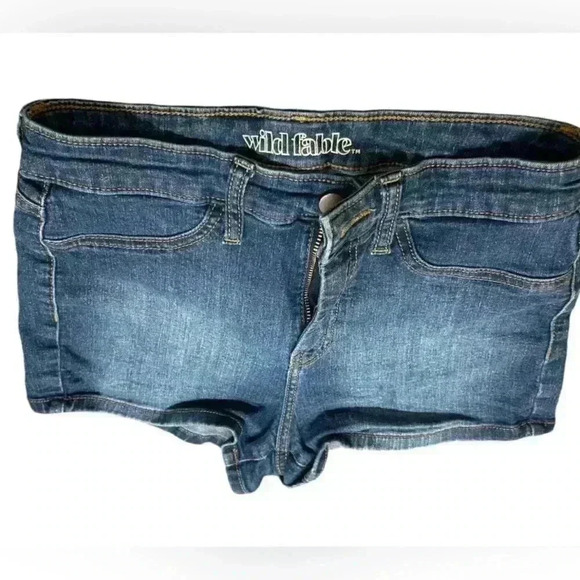 Wild Fable Shorts Womens Size 6 /28R Stretch High Rise Cotton Denim Jean Shortie - Picture 1 of 6